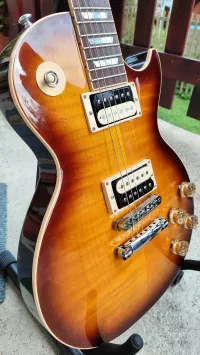 Gibson Les Paul Standard E-Gitarre - csongorjams [August 14, 2024, 10:19 pm]