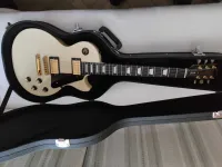 Gibson Les Paul Studio Guitarra eléctrica - K Geri [June 6, 2024, 3:31 pm]