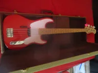 Harley Benton Precision PB-50 FR Vintage Series Bass guitar - Zenemánia [June 4, 2024, 11:50 am]