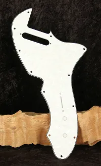 Hosco Thinline koptató aged pearl Pickguard - Vintage52 Hangszerbolt és szerviz [August 5, 2024, 3:13 pm]