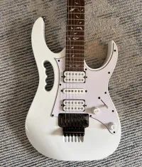 Ibanez JEMJR-WH Steve Vai Elektrická gitara - Clayton [September 16, 2024, 10:23 am]