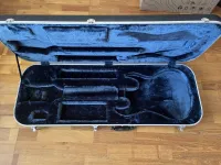 Ibanez M300c Quality hard case - UNIVERZOL [September 21, 2024, 6:32 pm]