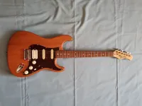 Justin Justin HSS stratocaster Guitarra eléctrica - Szilasi Zoltán [July 31, 2024, 8:15 pm]