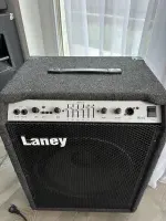 Laney RBG400 Bass guitar combo amp - vlagyimiriljics [Yesterday, 7:45 am]