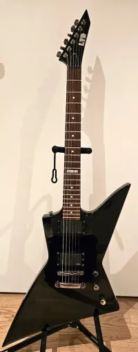 LTD EX-360 EMG81-60 Electric guitar - KPéter123 [June 17, 2024, 6:09 pm]