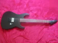 LTD MH-201HT Black Satin E-Gitarre - Zenemánia [August 2, 2024, 9:59 pm]