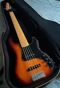 Markbass MB GV 5 Gloxy Passive 3-Tone Sunburst Bass guitar - squierforsale [Day before yesterday, 8:07 pm]