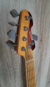 Markbass MB GV 5 Gloxy Passive 3-Tone Sunburst Bass guitar - squierforsale [Day before yesterday, 8:07 pm]