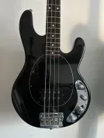 Music Man Stingray Bass guitar - adamb [July 19, 2024, 11:51 am]