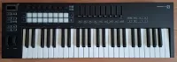 NOVATION Novation Launchkey 49 MK3 MIDI billentyűzet.