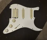 Orange Stratocaster komplett Pickguard - Geröly Szabolcs [September 13, 2024, 1:37 pm]