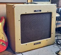 Peavey Delta Blues Guitar combo amp - Tácsi Márta [September 21, 2024, 12:24 pm]