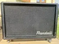 Randall 212 láda Guitar cabinet speaker - Eddie [May 25, 2024, 10:05 am]