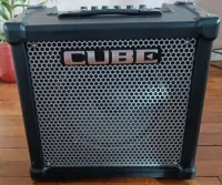 Roland CUBE 40 GX Guitar combo amp - Bandi88 [September 18, 2024, 1:53 pm]