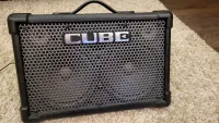 Roland Cube Street EX Guitar combo amp - Bajúsz G [September 14, 2024, 6:47 pm]