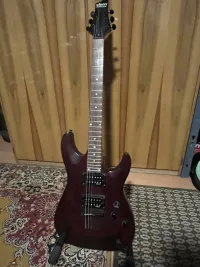 Schecter Omen-6 Electric guitar - medvepapa [September 15, 2024, 4:48 pm]