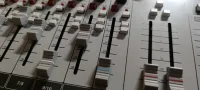 Soundcraft Soundcraft Signature 12 MTK Mixer - toto1 [Today, 7:10 pm]