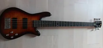 Spector Legend 5 5-Saiter Bass-Gitarre - Csabaa [September 6, 2024, 9:36 am]