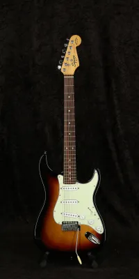 Squier Bullet NC series Stratocaster Elektrická gitara - Vintage52 Hangszerbolt és szerviz [August 5, 2024, 4:46 pm]