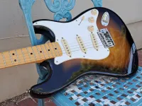 Squier Classic Vibe 50s Strat 2009 Electric guitar - KisVikt0r [May 25, 2024, 6:03 pm]