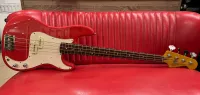 Squier Classic Vibe Precision Bass 60s China Bass Gitarre - BMT Mezzoforte Custom Shop [September 6, 2024, 5:56 pm]