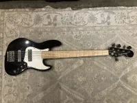 Squier Contemporary Jazz Bass V Bass guitar 5 strings - Stratface [Today, 8:40 pm]