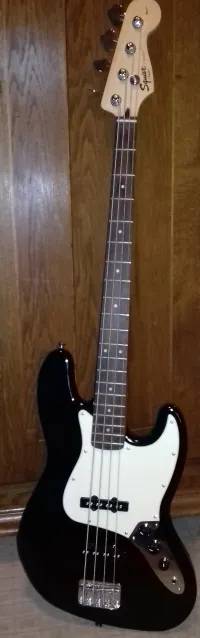 Squier Jazz Bass Affinity + Fender Rumble 15 Bass Gitarre - Tomann [Yesterday, 10:52 pm]