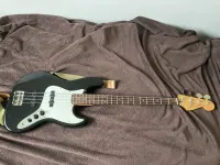 Squier Jazz bass Bajo eléctrico - Kukor Tomi [Day before yesterday, 10:59 pm]