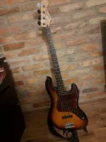 Squier Jazz bass Basgitara - Kucsi Máté [September 15, 2024, 6:45 pm]