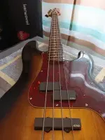 Squier Precision + EMG Bass guitar - TothPeter [September 10, 2024, 3:46 pm]