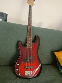 Squier Standard Precision bass Left handed bass guitar - szintecsak [Day before yesterday, 12:30 pm]