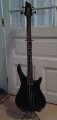 Stagg BC300 Bass guitar - Horváth G [September 6, 2024, 9:49 am]