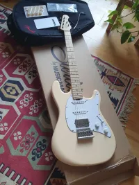 Sterling CT30HSS Vintage Cream Electric guitar - Daniel [Yesterday, 7:11 pm]