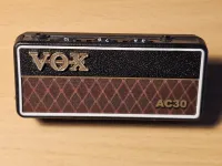 Vox Amplug 2 AC30 Amplificador de guitarra con auriculares - Metz Gábor [September 22, 2024, 11:22 am]