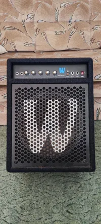 Warwick Blue Cab 60.1 Bass guitar combo amp - J4yW4lk3R [September 8, 2024, 12:40 pm]