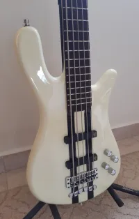 RockBass By Warwick Streamer NTI 5 Bajo eléctrico - squierforsale [July 28, 2024, 11:37 am]