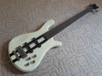 RockBass By Warwick Streamer NTI 5