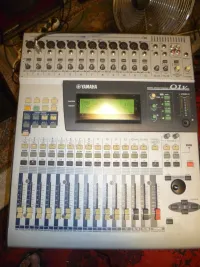 YAMAHA 01V Mixing desk - Ifj. Hegedüs Róbert [September 16, 2024, 8:04 am]