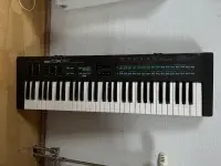 YAMAHA DX21 Synthesizer - M Marcell [Today, 2:24 pm]