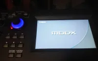 YAMAHA MODX7 Syntetizátor - Kiwi [Day before yesterday, 2:40 pm]