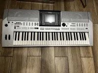 YAMAHA PSR S900