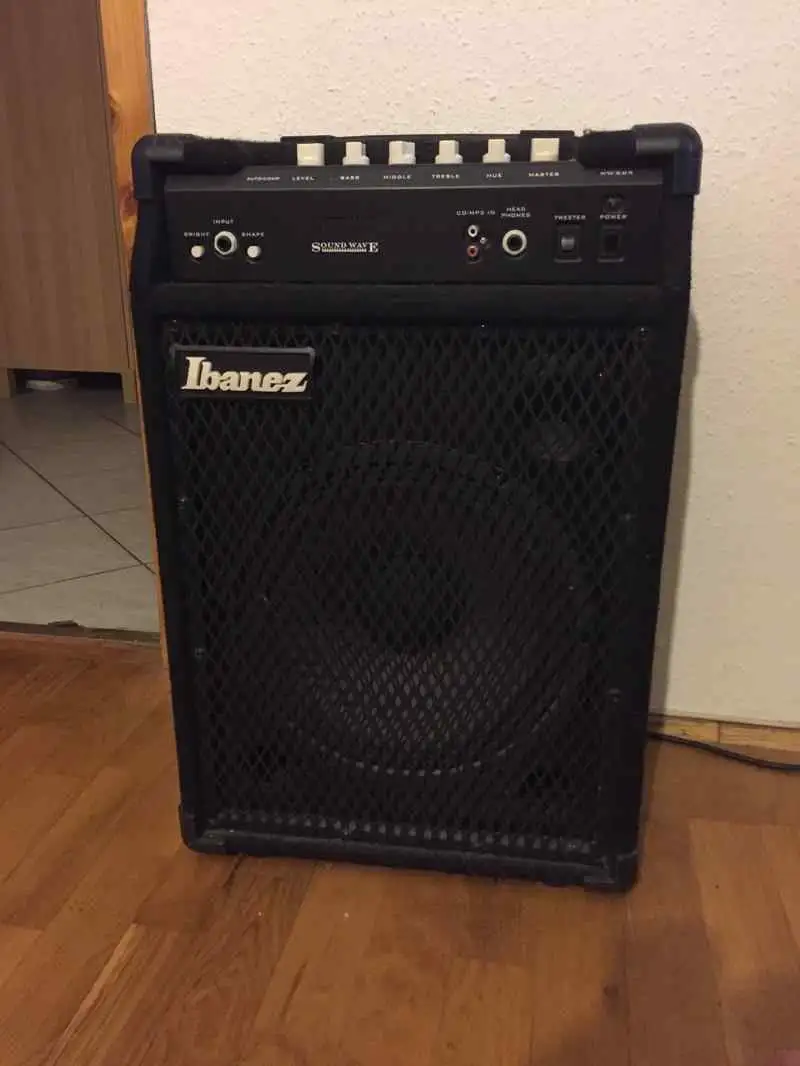 アイバニーズ ベースアンプ swx65