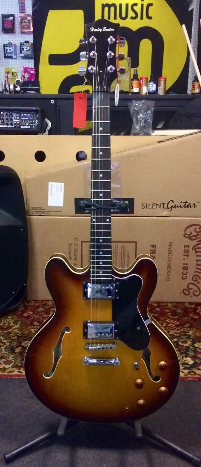 harley benton silent guitar