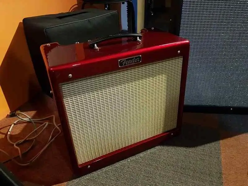 Fender Blues Junior III くち “Candy Apple”FSR