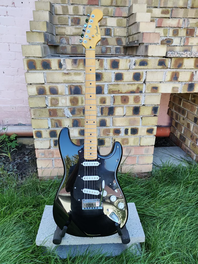 Fender Lite Ash Stratocaster David Gilmour style MIK Elektromos gitár