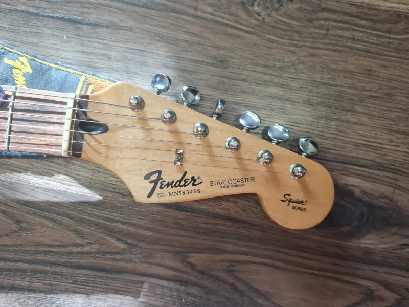 Fender 1995 Black label stratocaster Seymour Duncan APS1 Elektromos