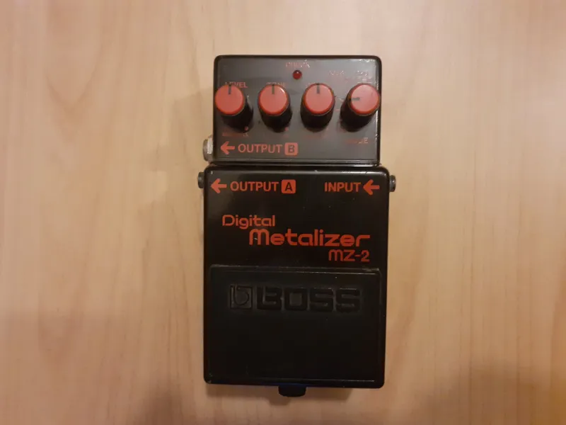 BOSS MZ-2 Digital Metalizer Torzító eladó | GS Fanatic