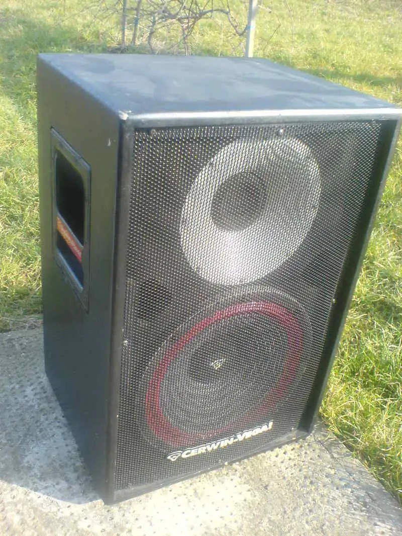 cerwin vega v122