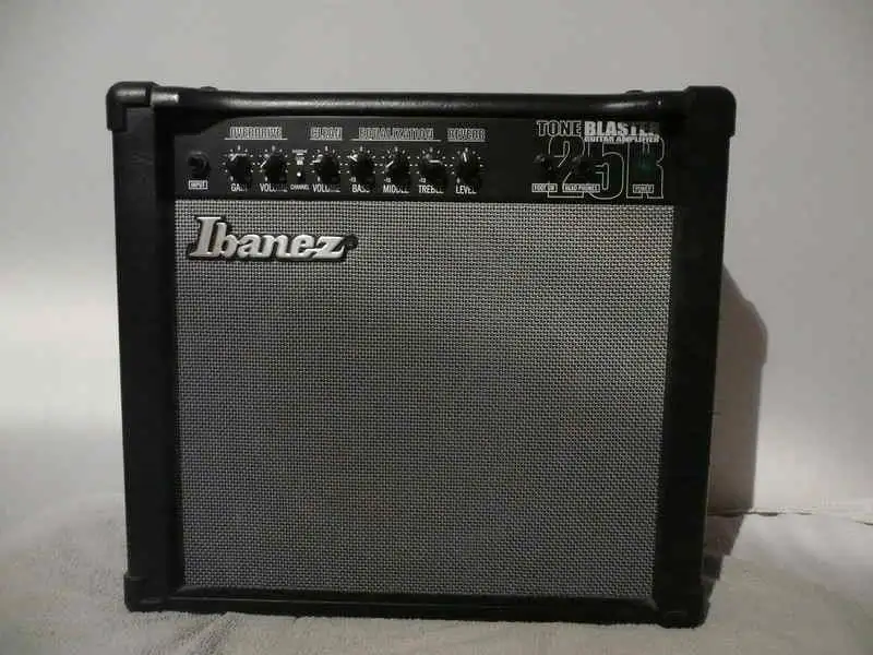 ibanez tone blaster 25r