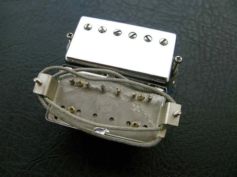 710042_gibsonpu.jpg